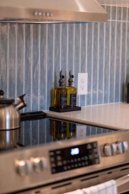 Smart Bungalow: 10-Min To Uf, Central Location غينزفيل، فلوريدا المظهر الخارجي الصورة