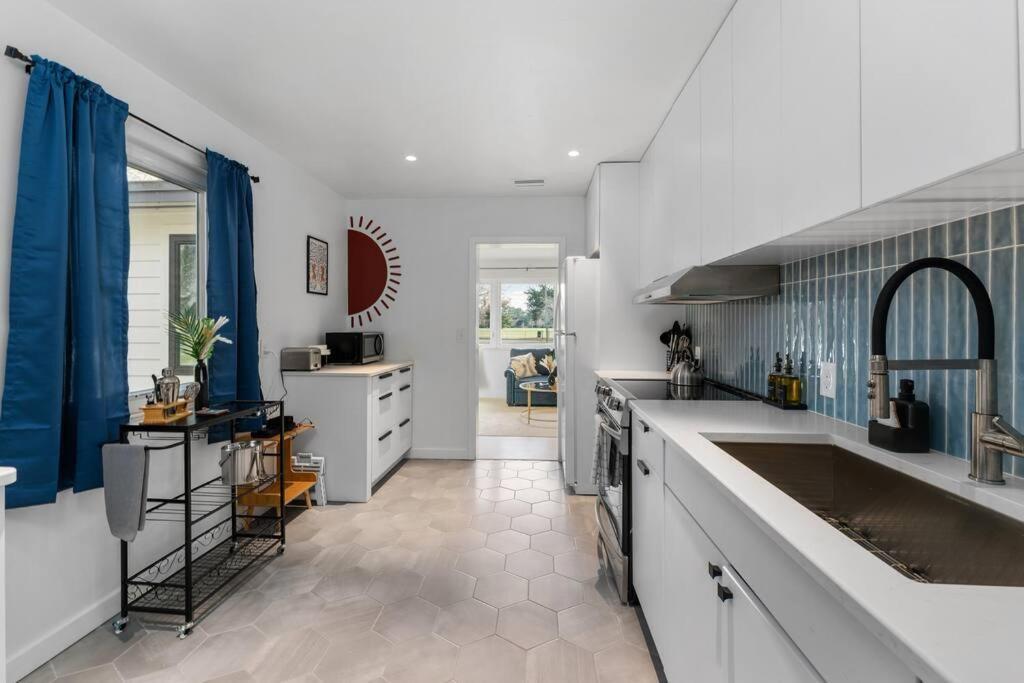Smart Bungalow: 10-Min To Uf, Central Location غينزفيل، فلوريدا المظهر الخارجي الصورة